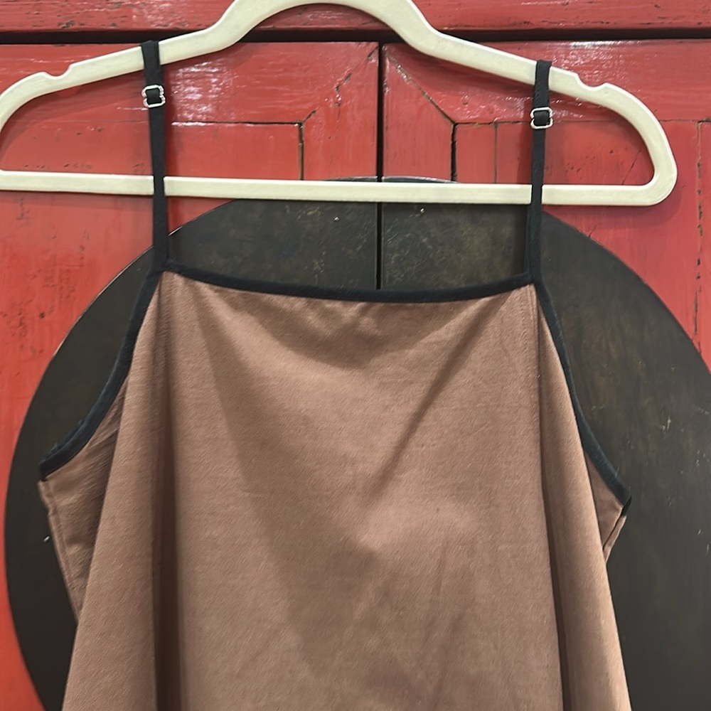 Summer Linen Maxi Dress w/Contrasting Color Spaghetti Strap Backless - Picture 9 of 11
